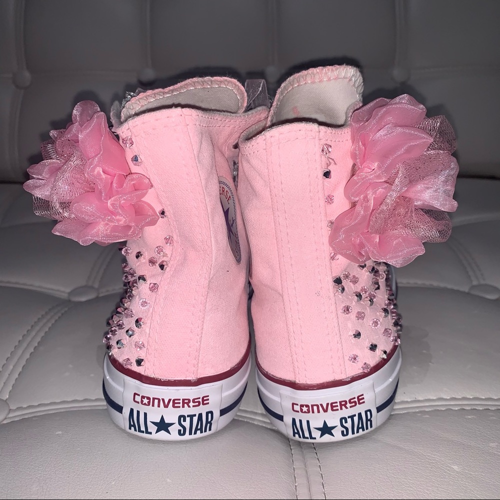Custom Converse View 3